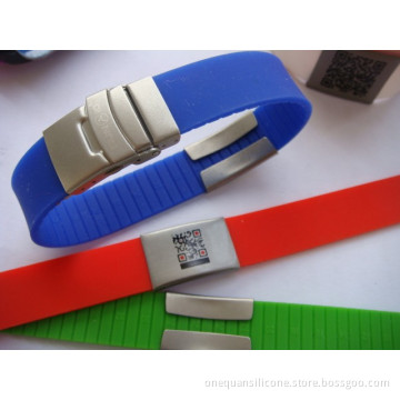 210x18mm Silicone emergency alert qr code stainless steel id plate silicone bracelet